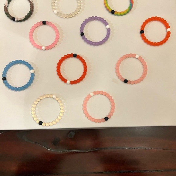 Lokai - 11 Bracelets - Picture 8 of 15